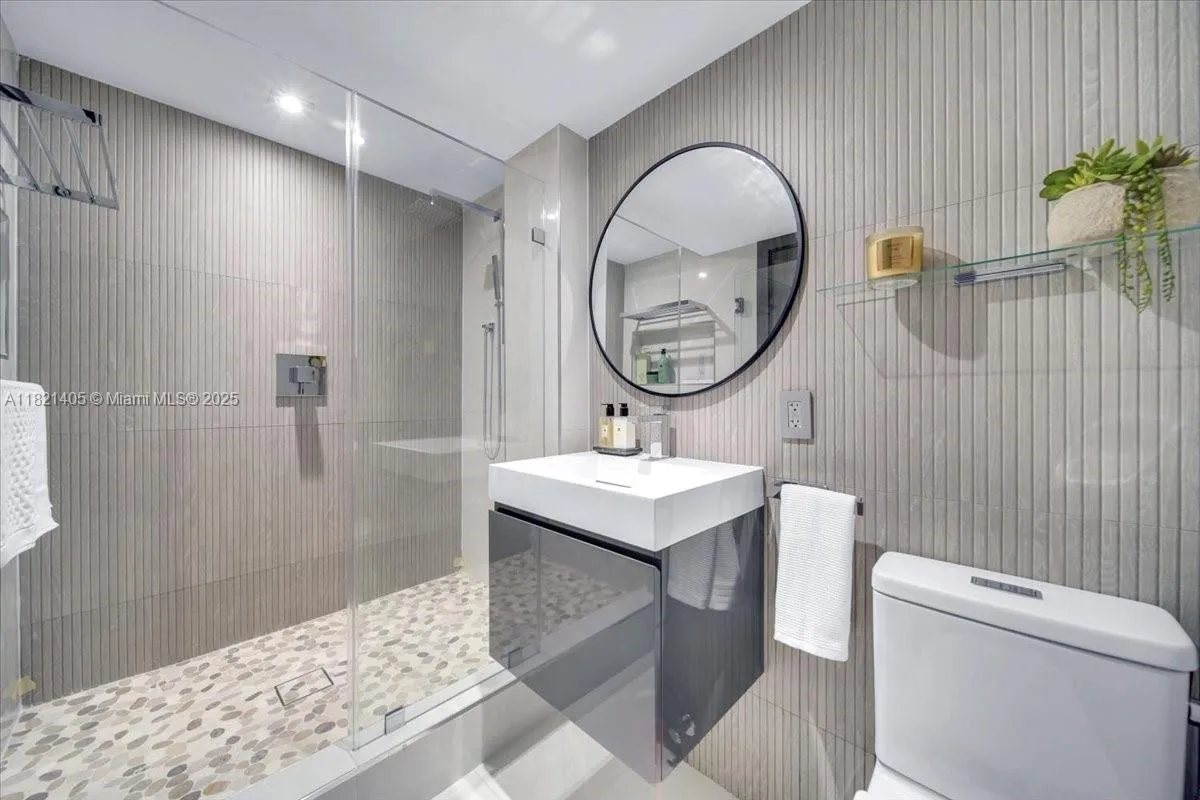 16425 Collins Ave # 1016, Sunny Isles Beach, FL 33160 photo 10