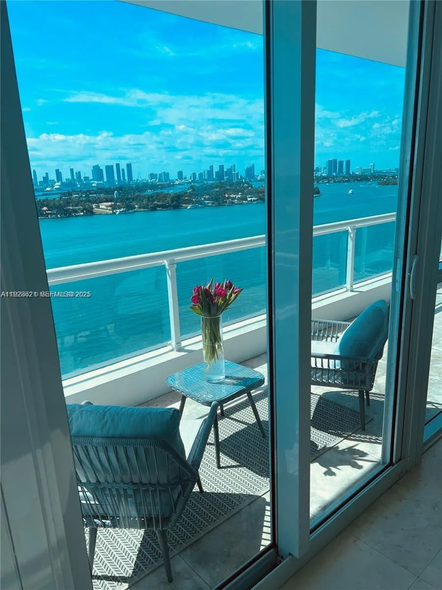 540 West Ave # 1613, Miami Beach, FL 33139 photo 11