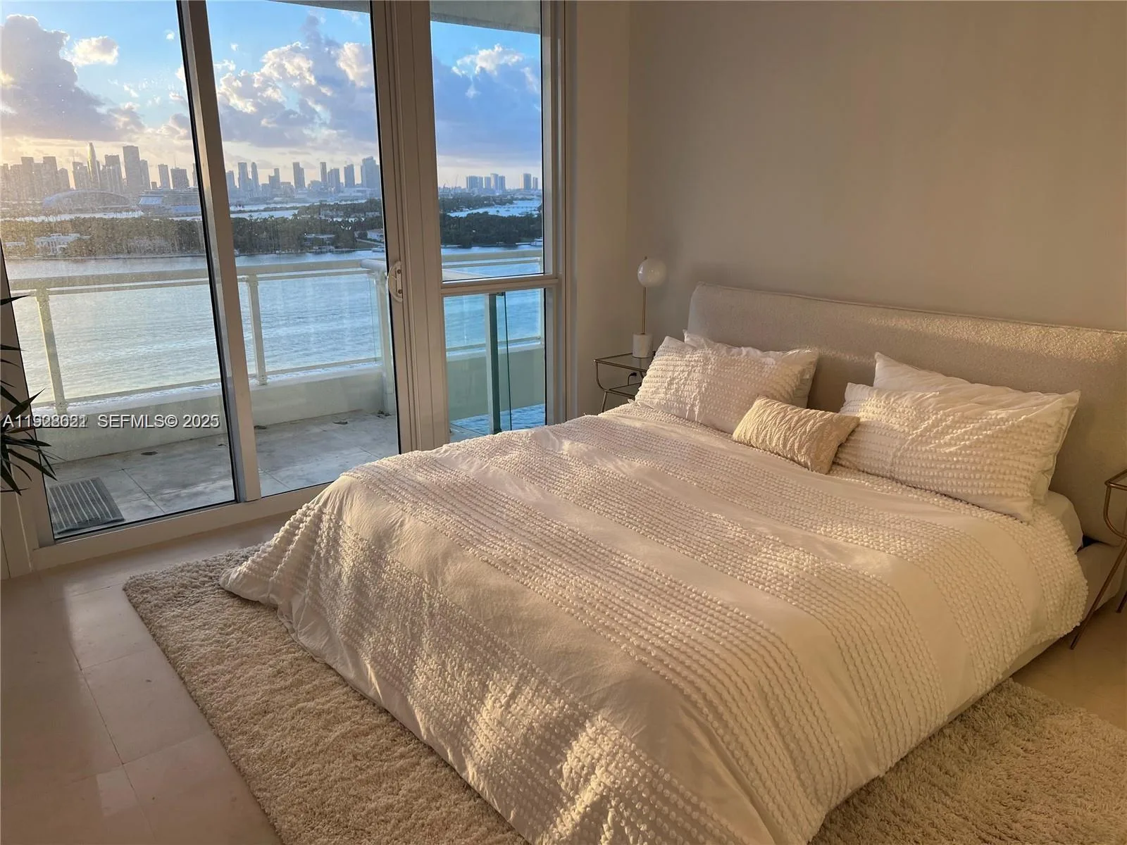 540 West Ave # 1613, Miami Beach, FL 33139 photo 9