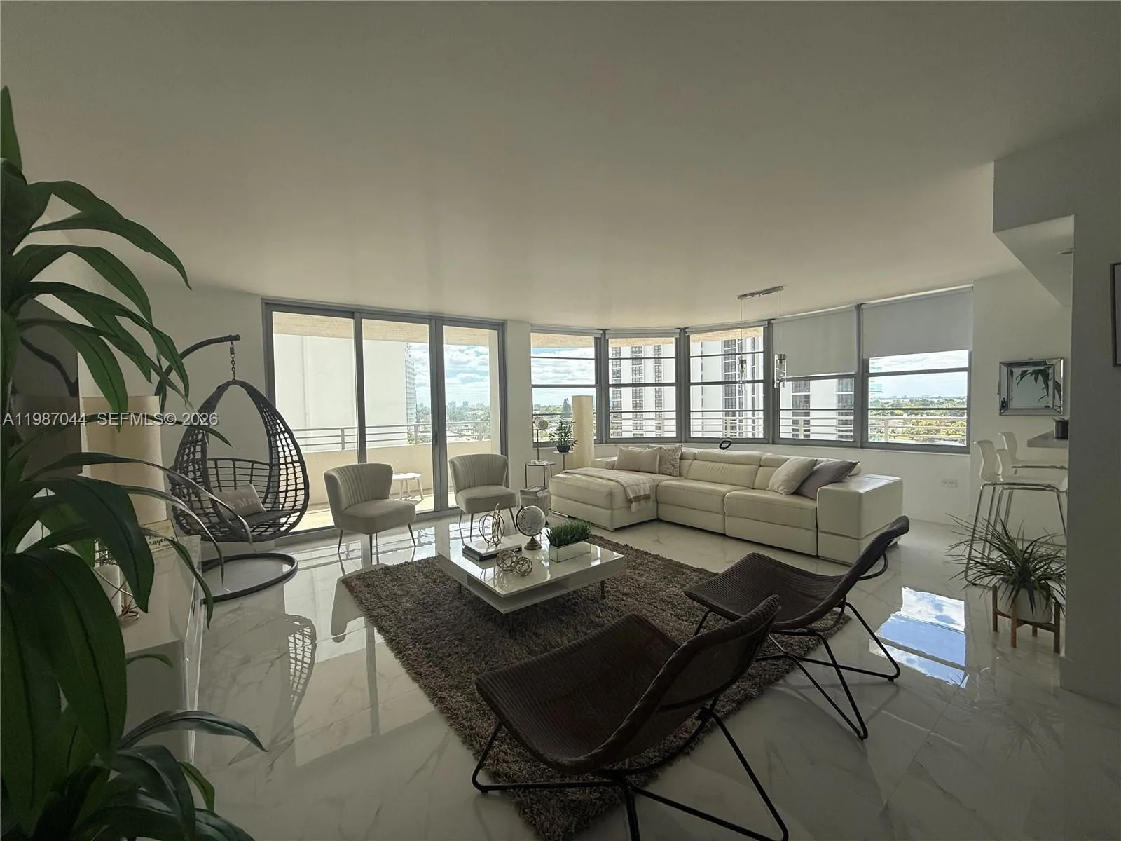 5555 Collins Ave # 8R, Miami Beach, FL 33140 photo 3