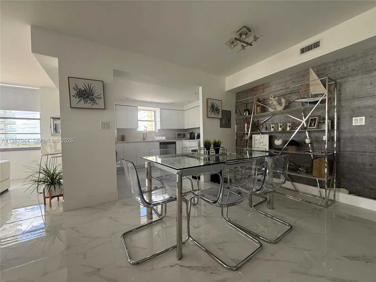 5555 Collins Ave # 8R, Miami Beach, FL 33140 photo 4