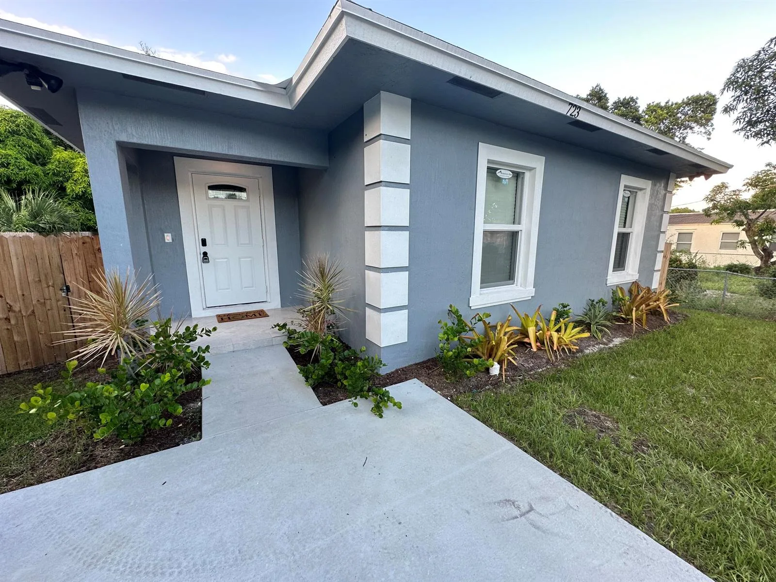 723 20TH Street, West Palm Beach, FL 33407