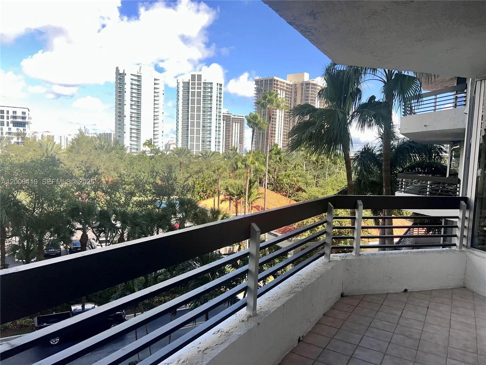 3600 Mystic Pointe Dr # 511, Aventura, FL 33180 photo 9