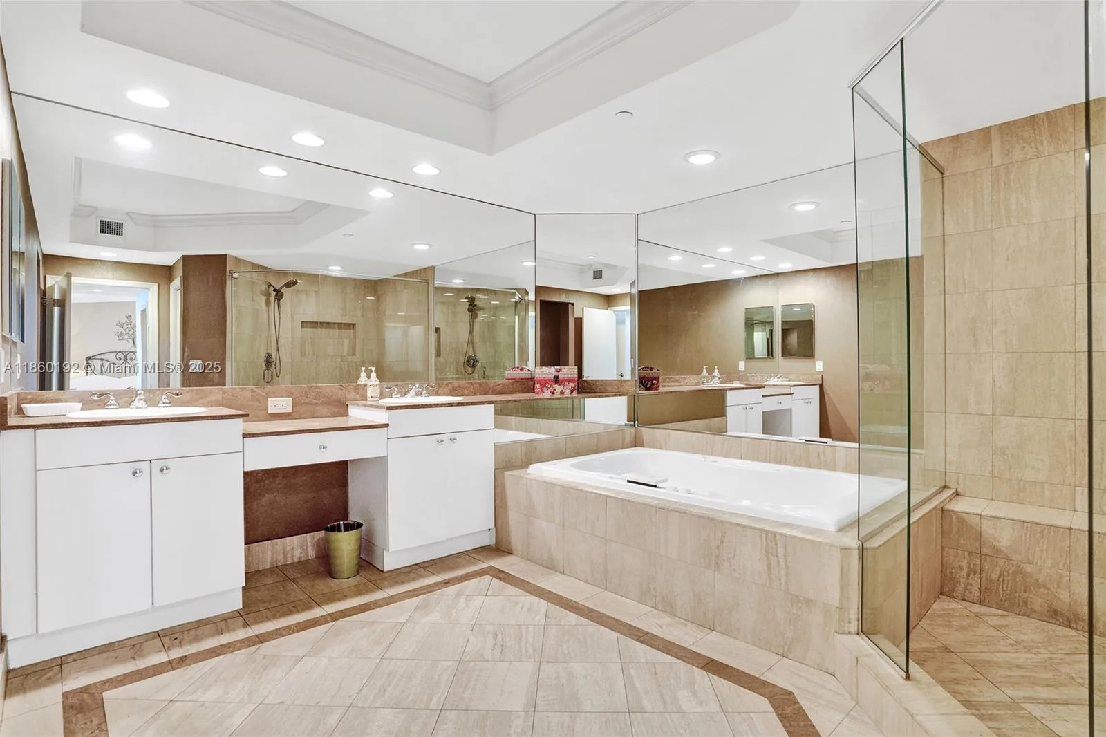 21050 Point Pl # 1403, Aventura, FL 33180 photo 10