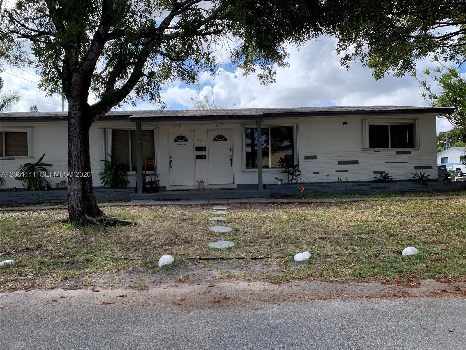 401 SW 8th St # A, Hallandale Beach, FL 33009