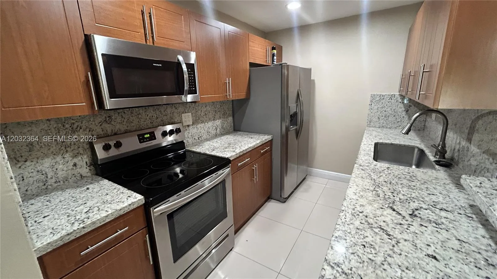 10377 N Kendall Dr # K8, Miami, FL 33176