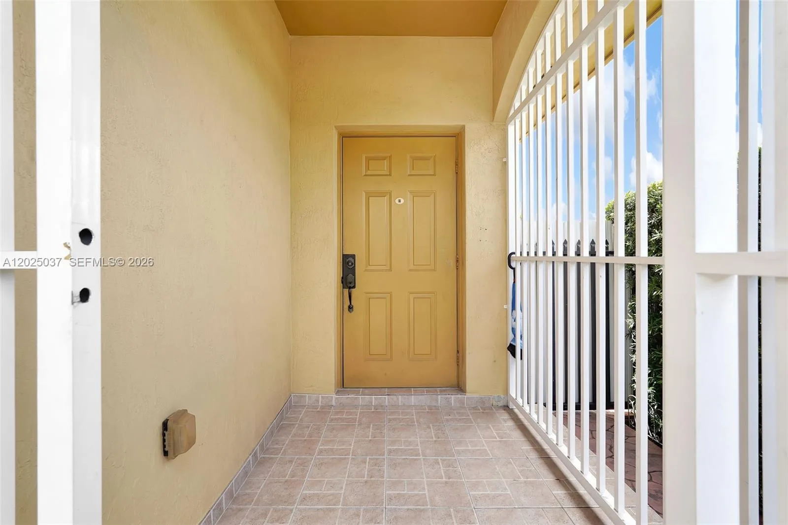 1396 W 30th St, Hialeah, FL 33012 photo 3