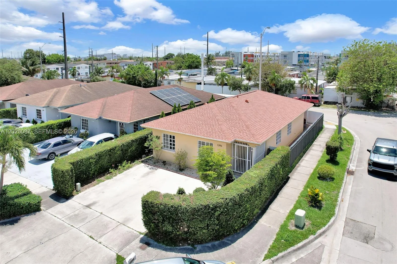 1396 W 30th St, Hialeah, FL 33012 photo 5