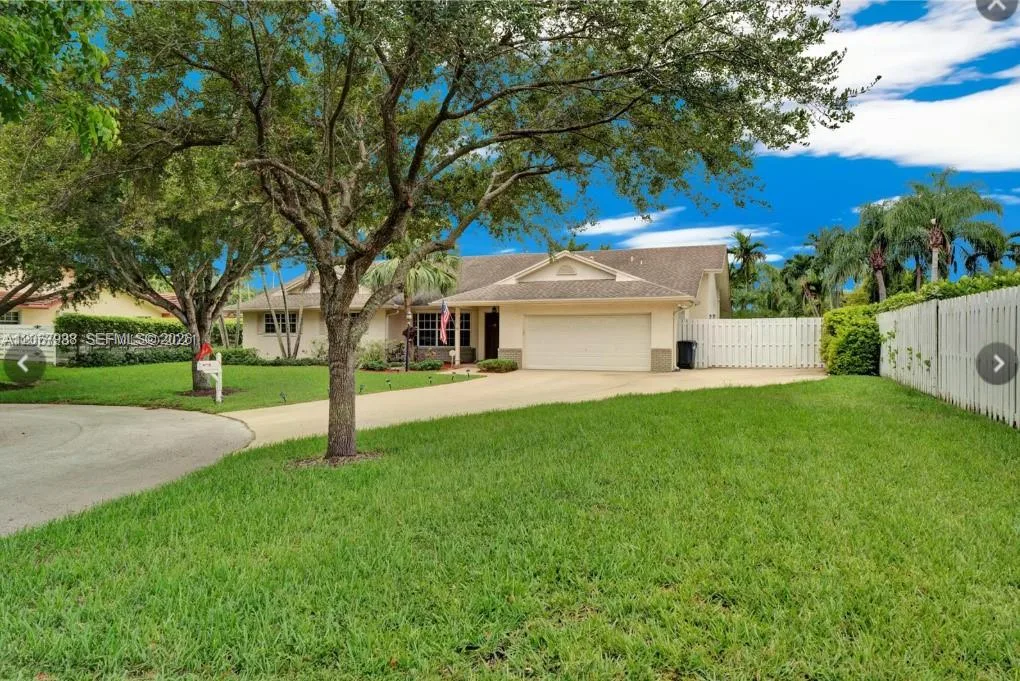 14750 SW 152nd Ct, Miami, FL 33196 photo 3