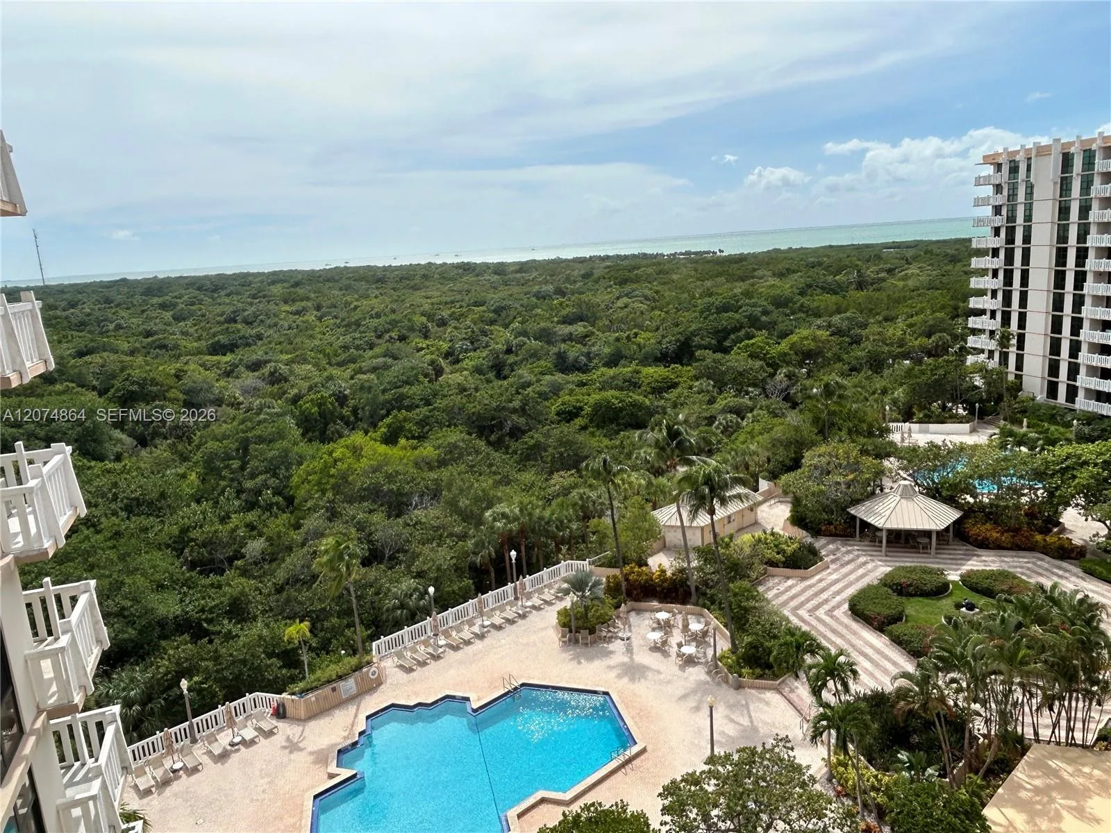 1111 CRANDON BL # B1003, Key Biscayne, FL 33149