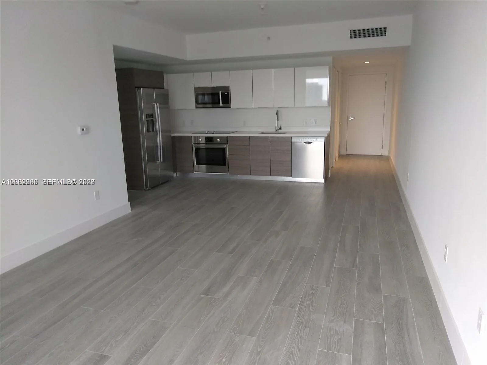 1010 SW 2nd Ave # 1901, Miami, FL 33130 photo 6