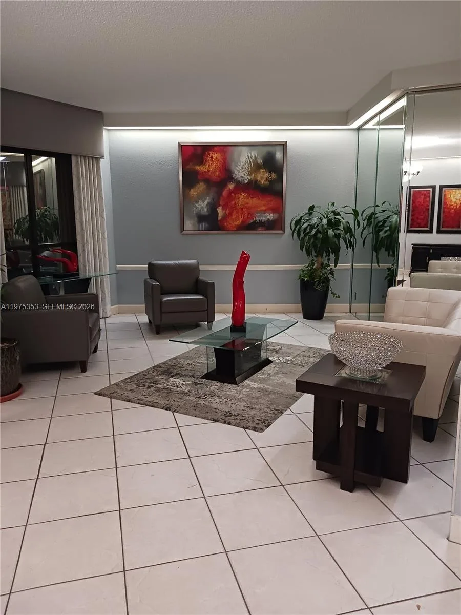 1000 St Charles Pl # 609, Pembroke Pines, FL 33026 photo 3