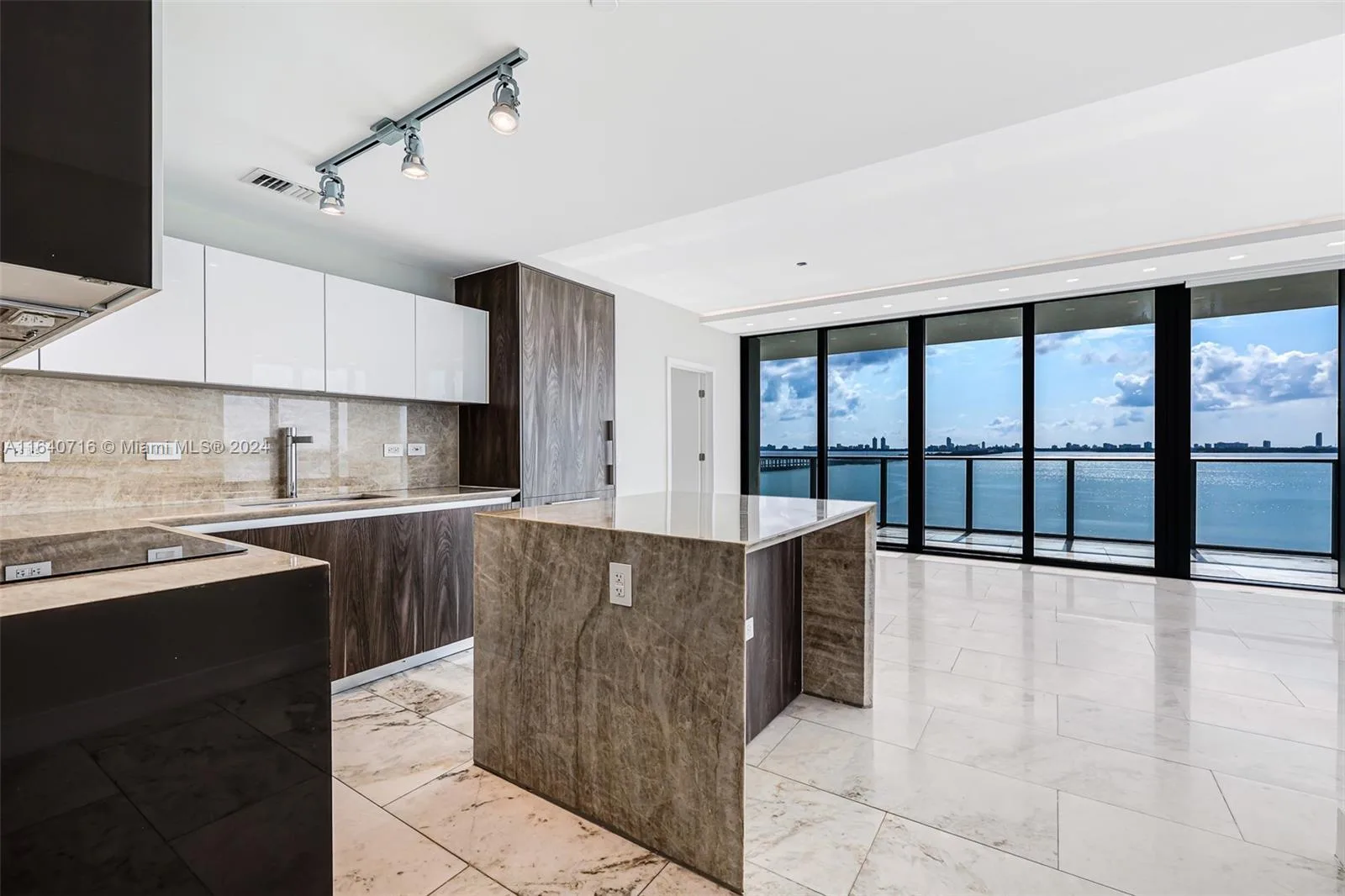 3131 NE 7th Ave # 1101, Miami, FL 33137 photo 8