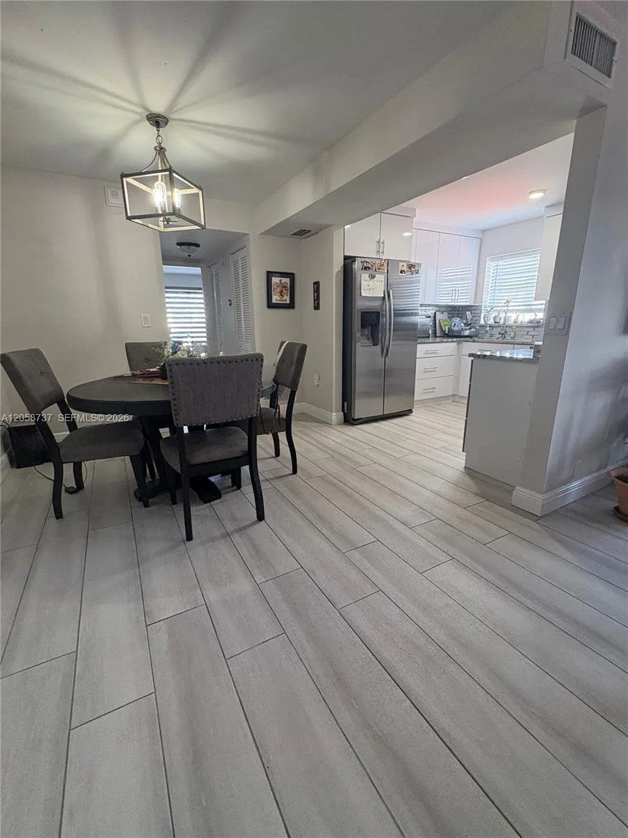 7620 Carlyle Ave # 502, Miami Beach, FL 33141 photo 5