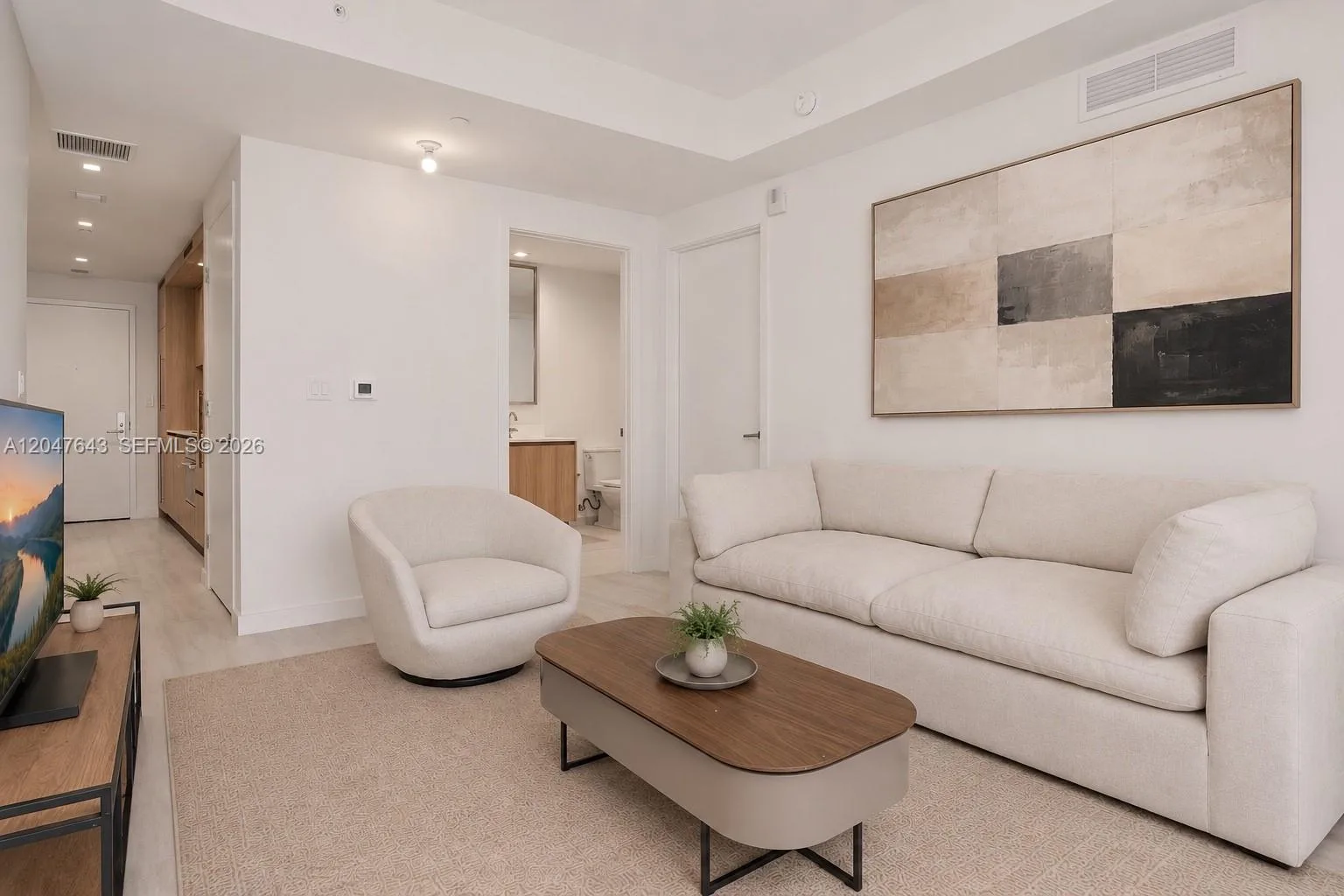 77 SE 5th St. # 1905, Miami, FL 33131