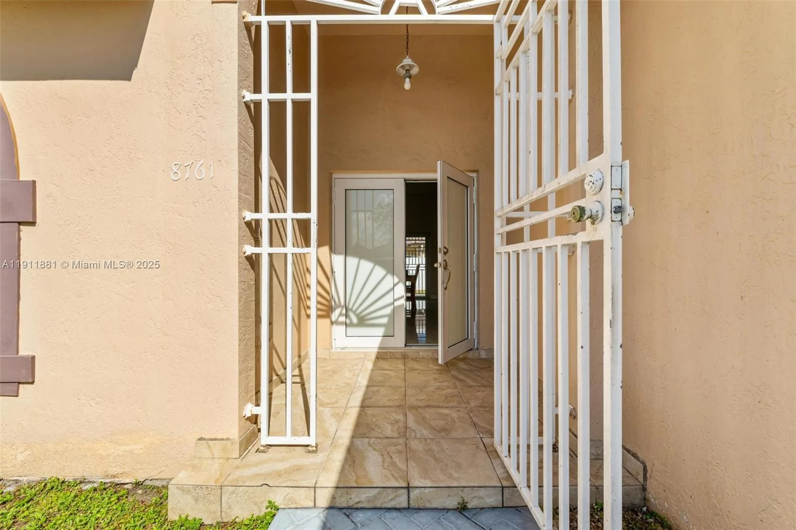 8761 NW 142nd St, Miami Lakes, FL 33018 photo 3