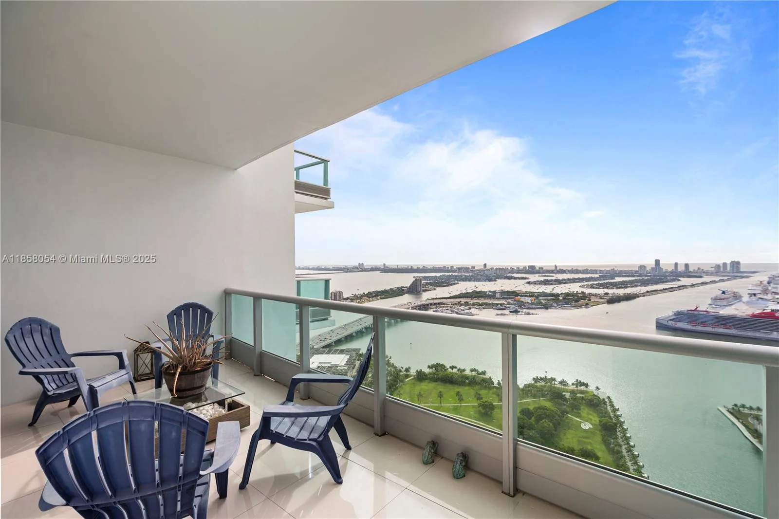 900 Biscayne Blvd # 5102, Miami, FL 33132 photo 7