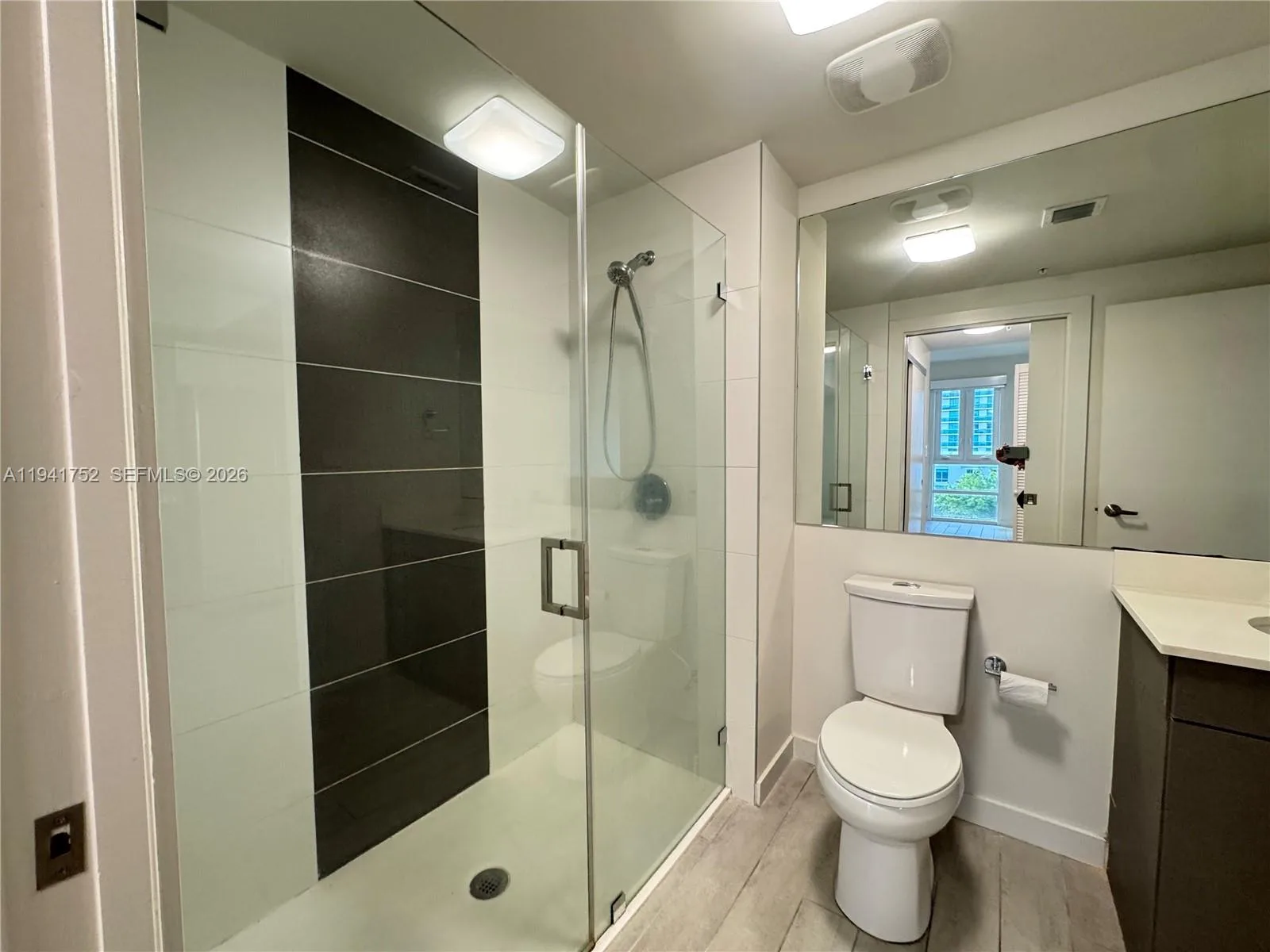 321 NE 26th St # 615, Miami, FL 33137 photo 5