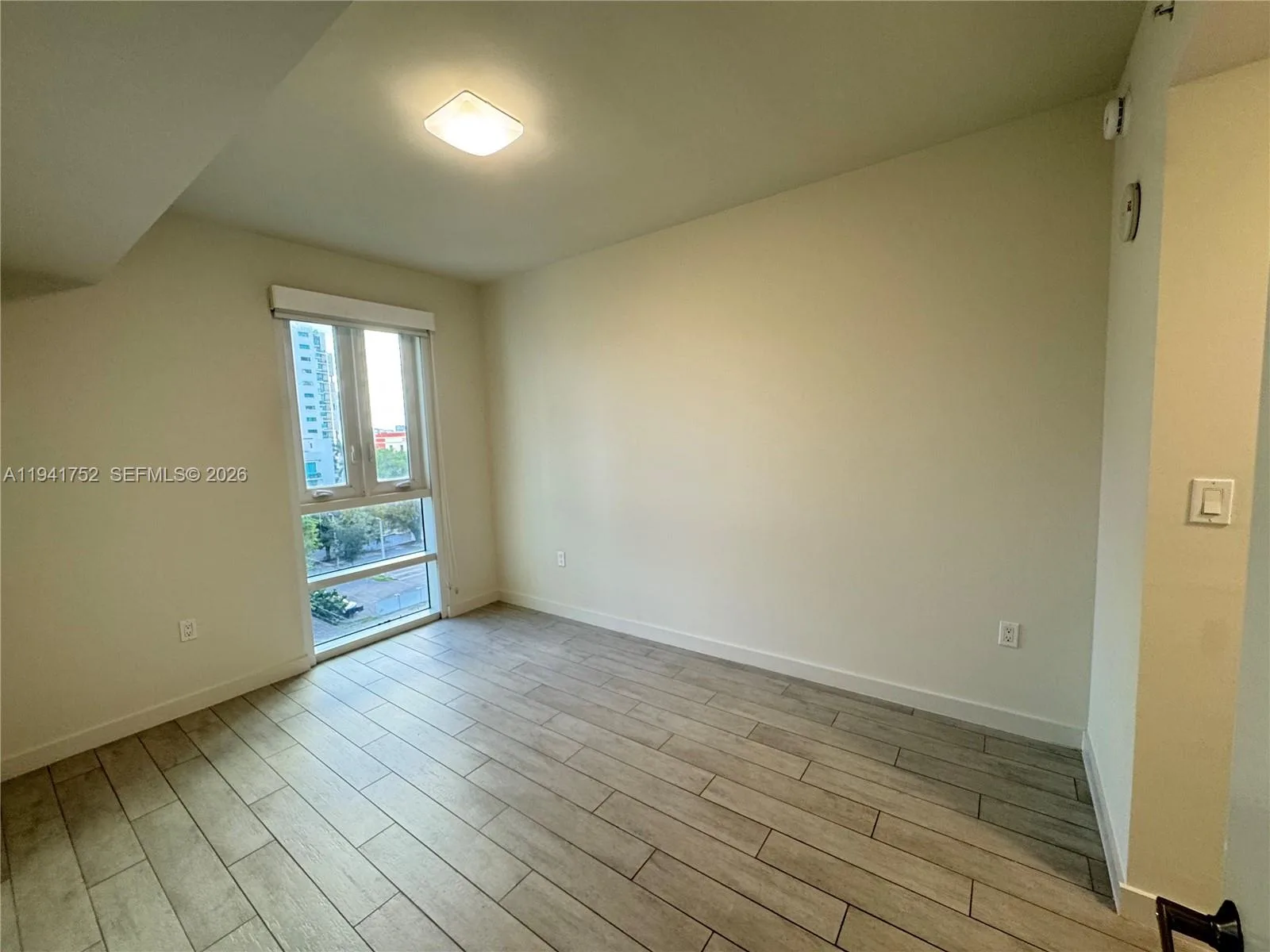 321 NE 26th St # 615, Miami, FL 33137 photo 9