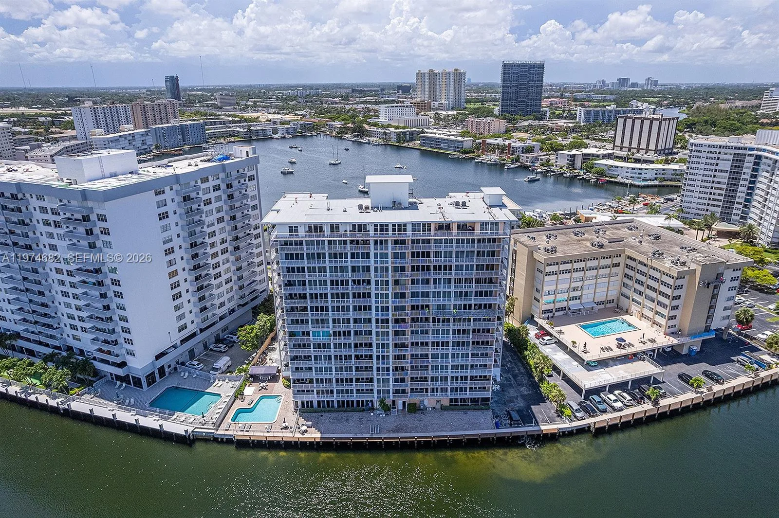 121 Golden Isles Dr # 201, Hallandale Beach, FL 33009