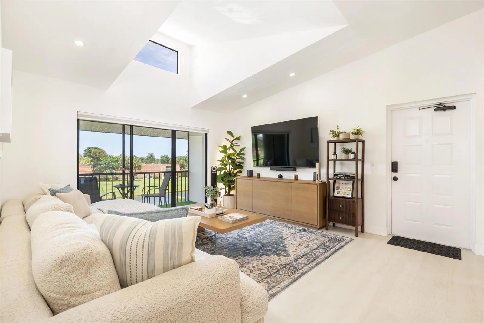 1008 Green Pine Boulevard # H3, West Palm Beach, FL 33409