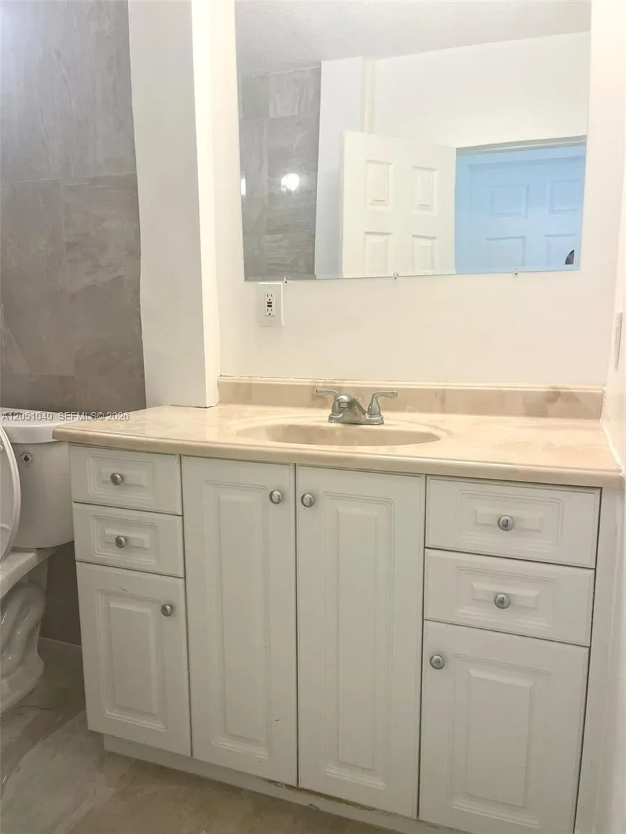116 EDMUND RD, West Park, FL 33023 photo 12