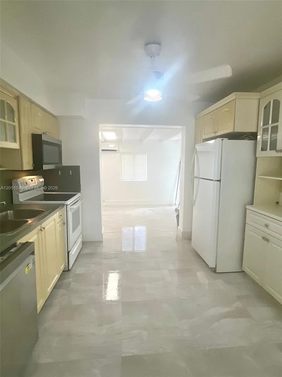 116 EDMUND RD, West Park, FL 33023 photo 6