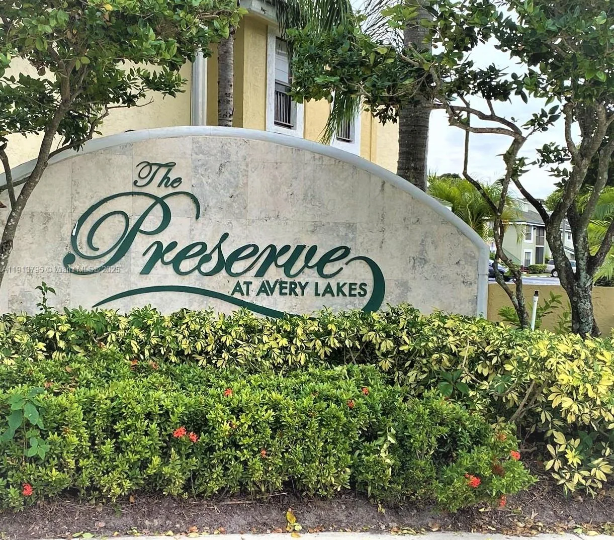 3992 NW 87th Ave # 3992, Sunrise, FL 33351 photo 2