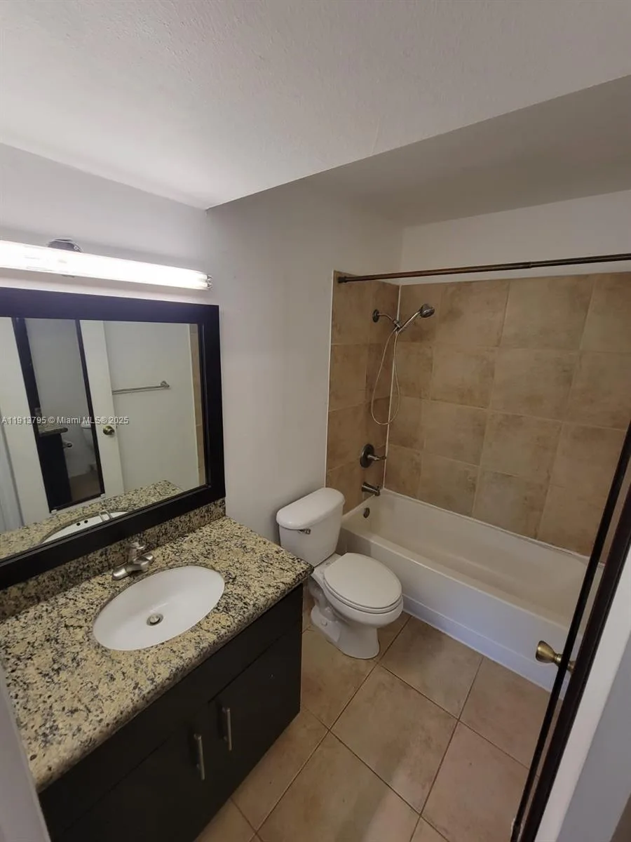 3992 NW 87th Ave # 3992, Sunrise, FL 33351 photo 3