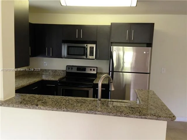 3992 NW 87th Ave # 3992, Sunrise, FL 33351 photo 5
