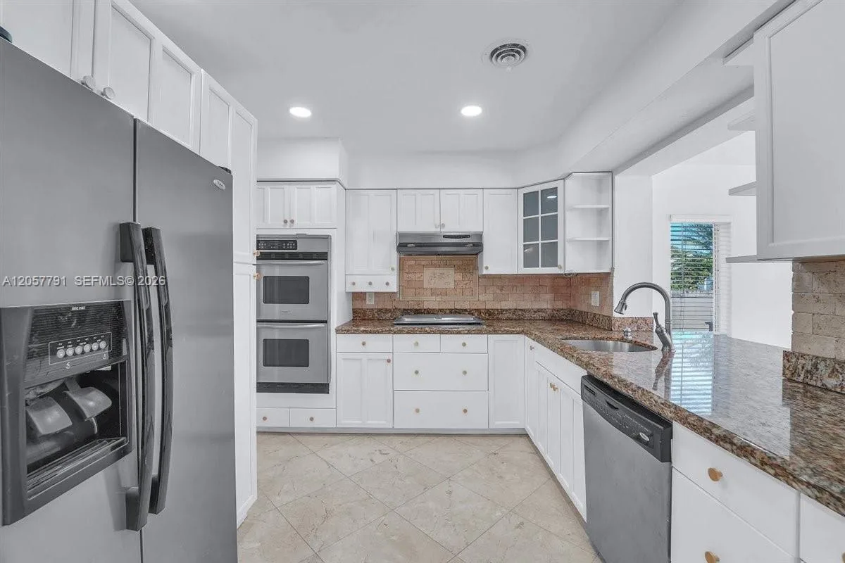 2005 N 36th Ave, Hollywood, FL 33021 photo 7