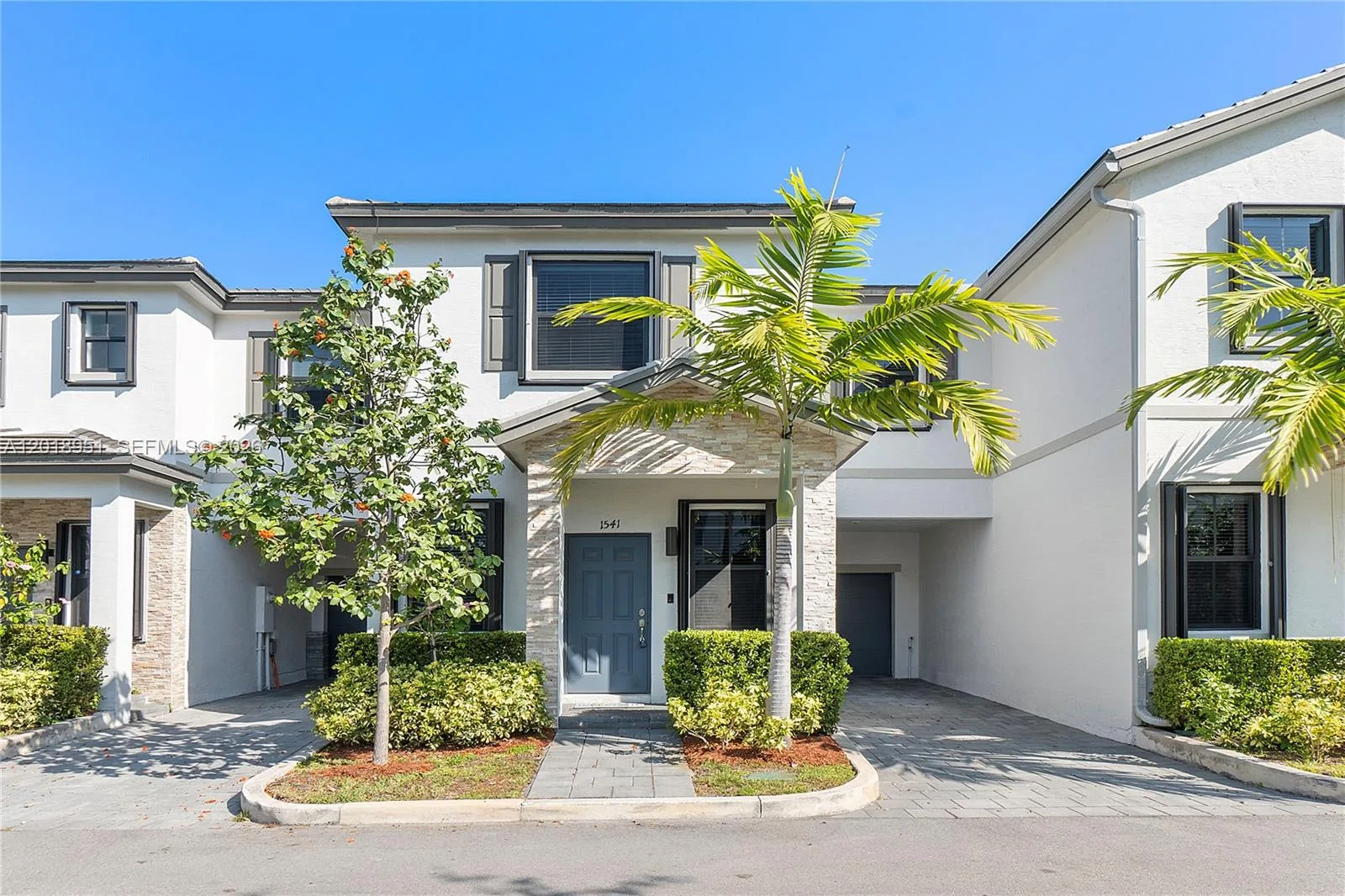 1541 SW 28th St # 1541, Fort Lauderdale, FL 33315 photo 2