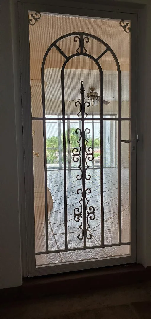 3040 NE 16TH Avenue # 303, Oakland Park, FL 33334