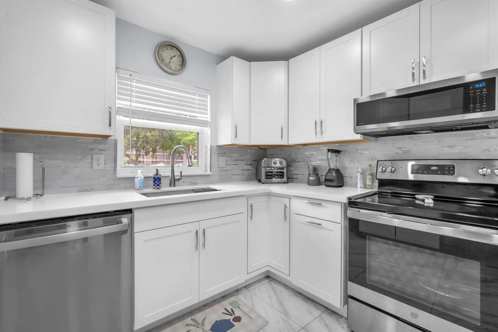3119 N PALM AIRE Drive # 3119, Pompano Beach, FL 33069 photo 12