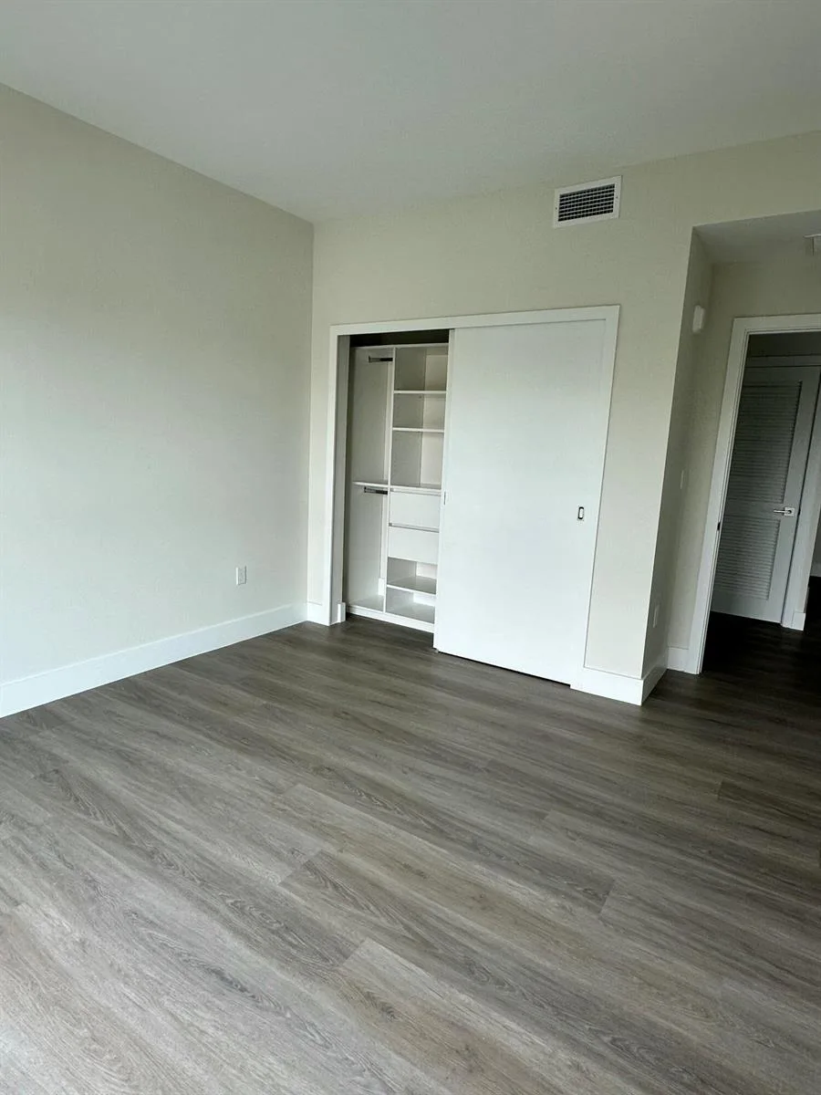 1938 Jackson Street # 402, Hollywood, FL 33020 photo 6