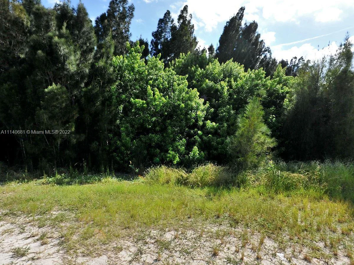 50 Savannah Rd, Fort Pierce, FL 34982 photo 2