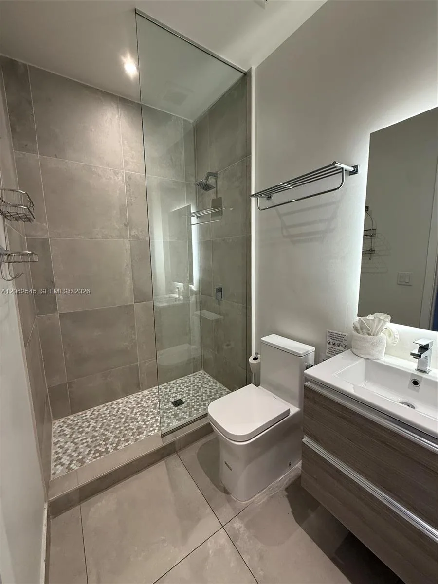 229 SW 9th St # 507, Miami, FL 33130 photo 6
