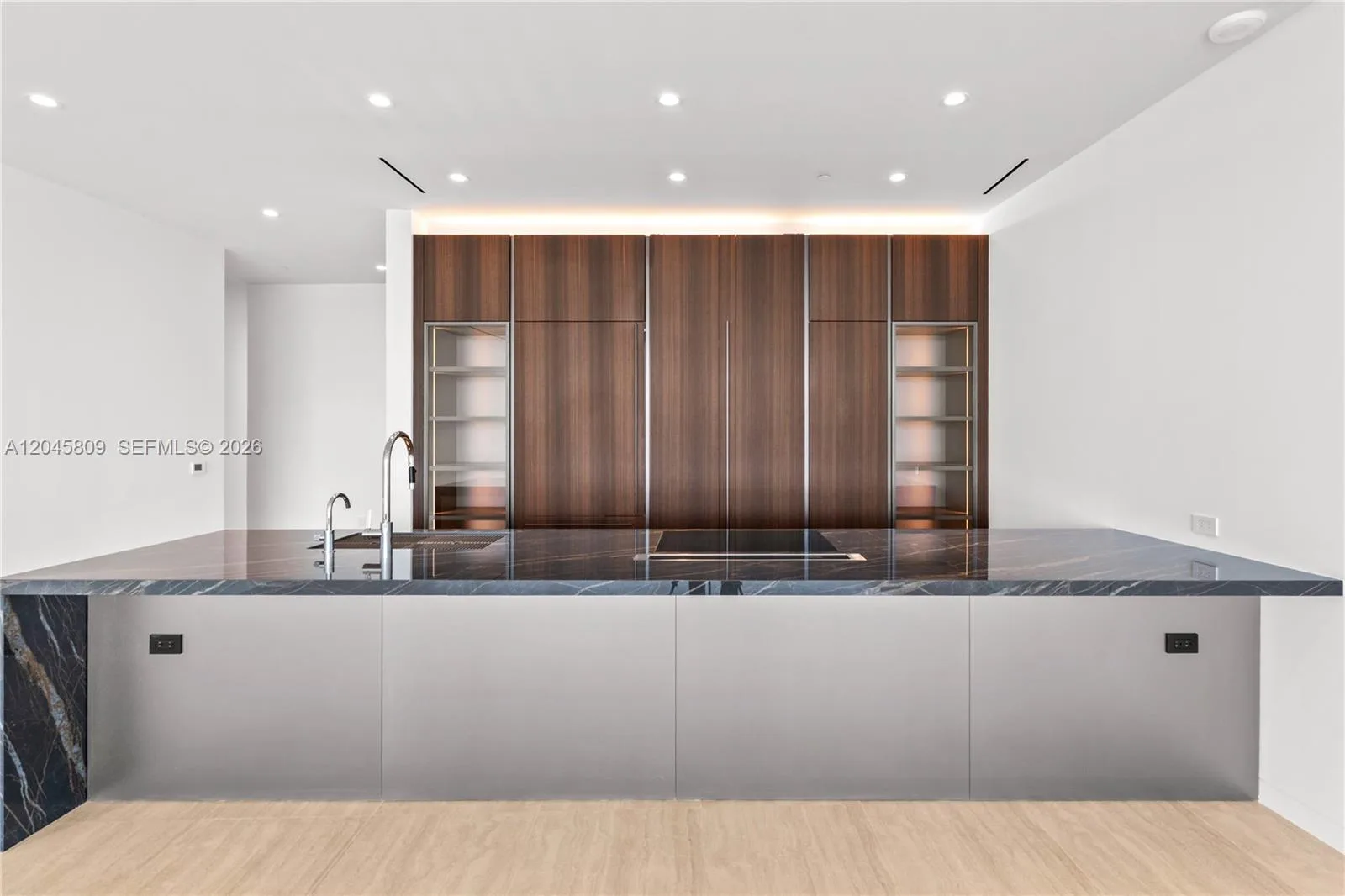 5 Grove Isle # L405, Miami, FL 33133 photo 8
