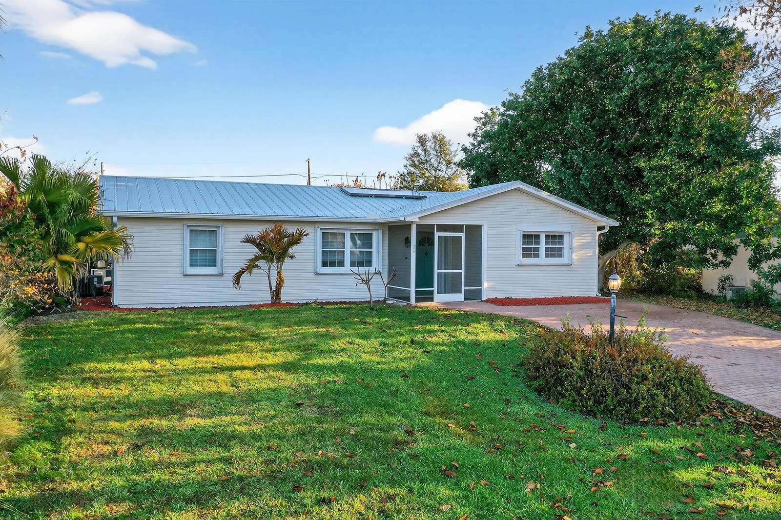 2315 NE 19th Court, Jensen Beach, FL 34957 photo 3