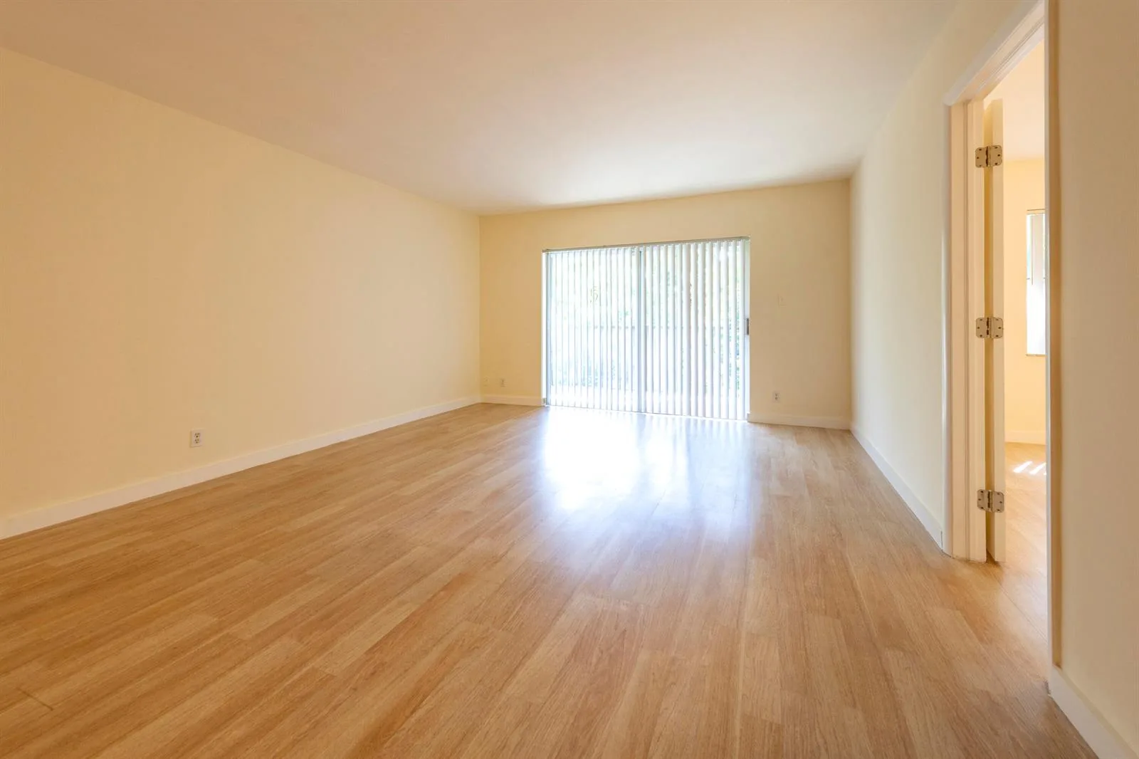 6061 N Falls Cir Drive # 402, Lauderhill, FL 33319 photo 8