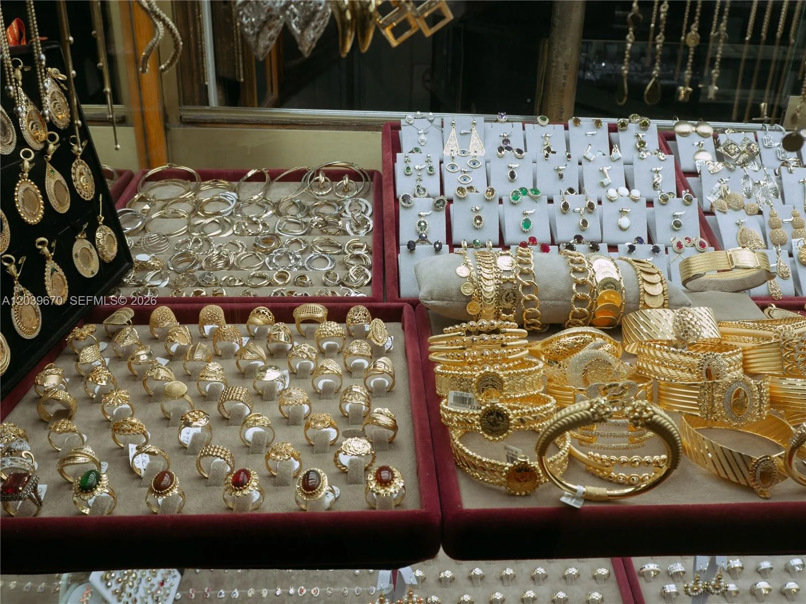 Listing