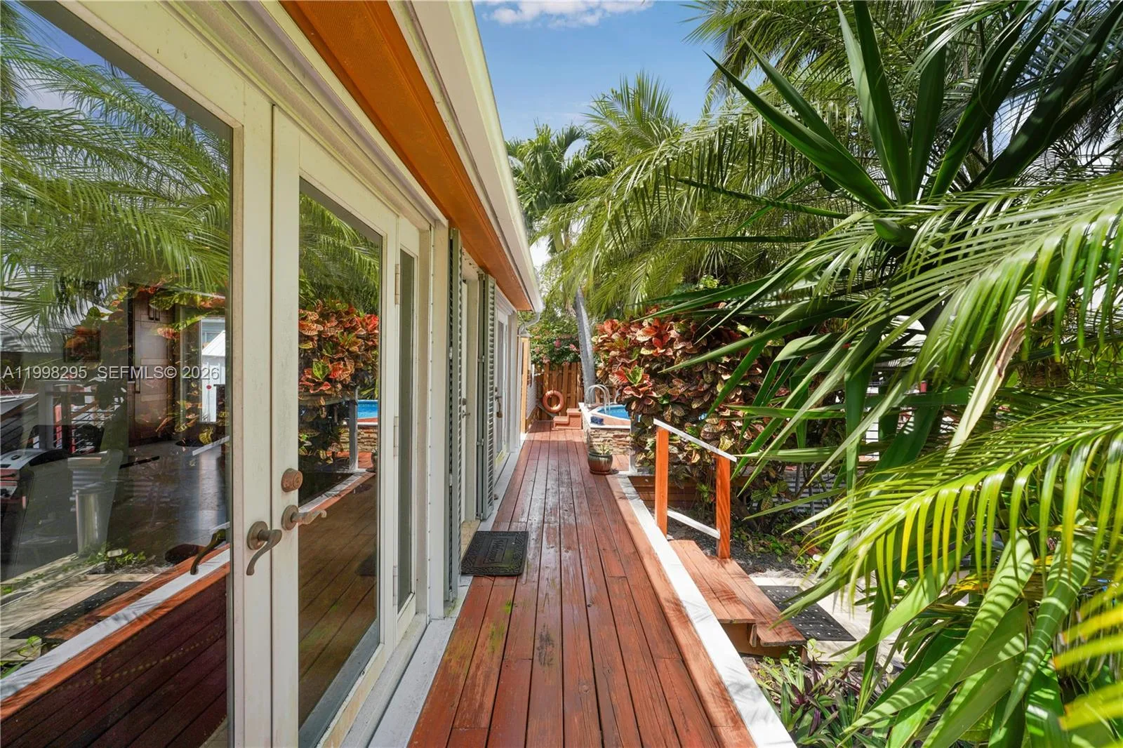 905 Mandarin Isle, Fort Lauderdale, FL 33315 photo 11