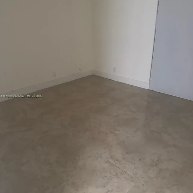 19355 Turnberry Way # 24F, Aventura, FL 33180 photo 12