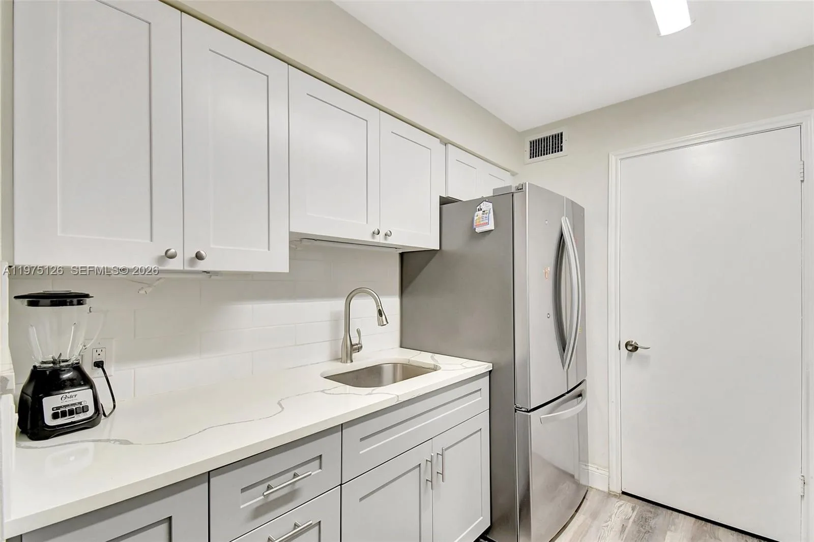 2445 NW 33rd St # 1410, Oakland Park, FL 33309 photo 13
