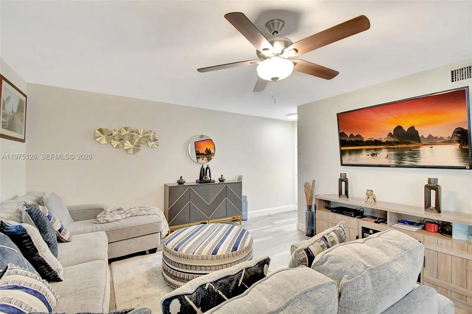 2445 NW 33rd St # 1410, Oakland Park, FL 33309 photo 6