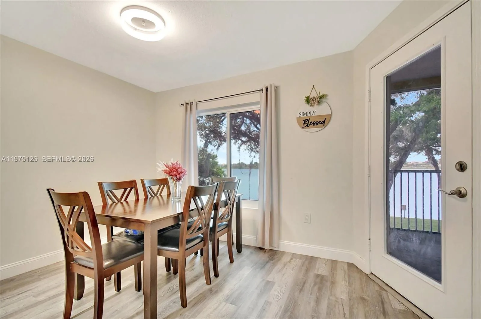 2445 NW 33rd St # 1410, Oakland Park, FL 33309 photo 8