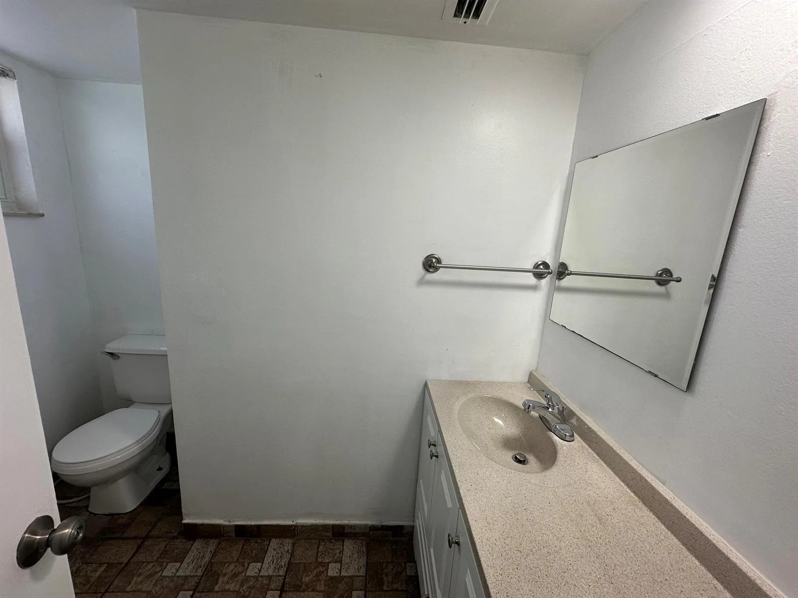 1660 NE 191st Street # 404-1, Miami, FL 33179 photo 5