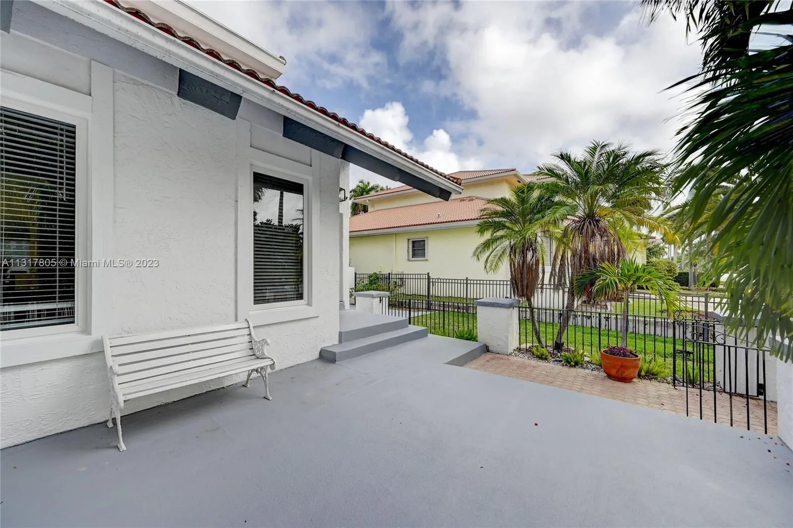 1109 Hollywood Blvd, Hollywood, FL 33019 photo 12