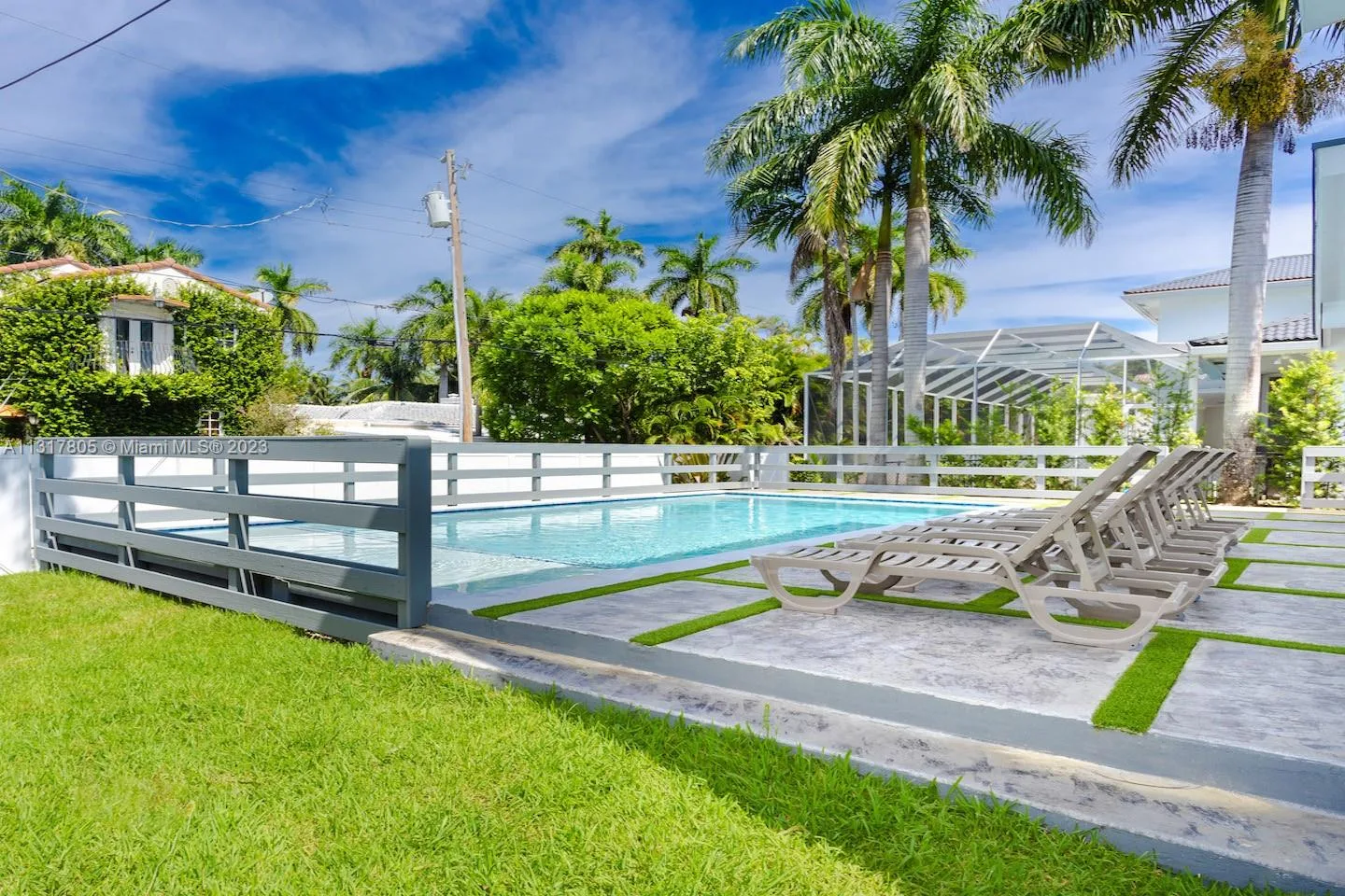 1109 Hollywood Blvd, Hollywood, FL 33019 photo 4