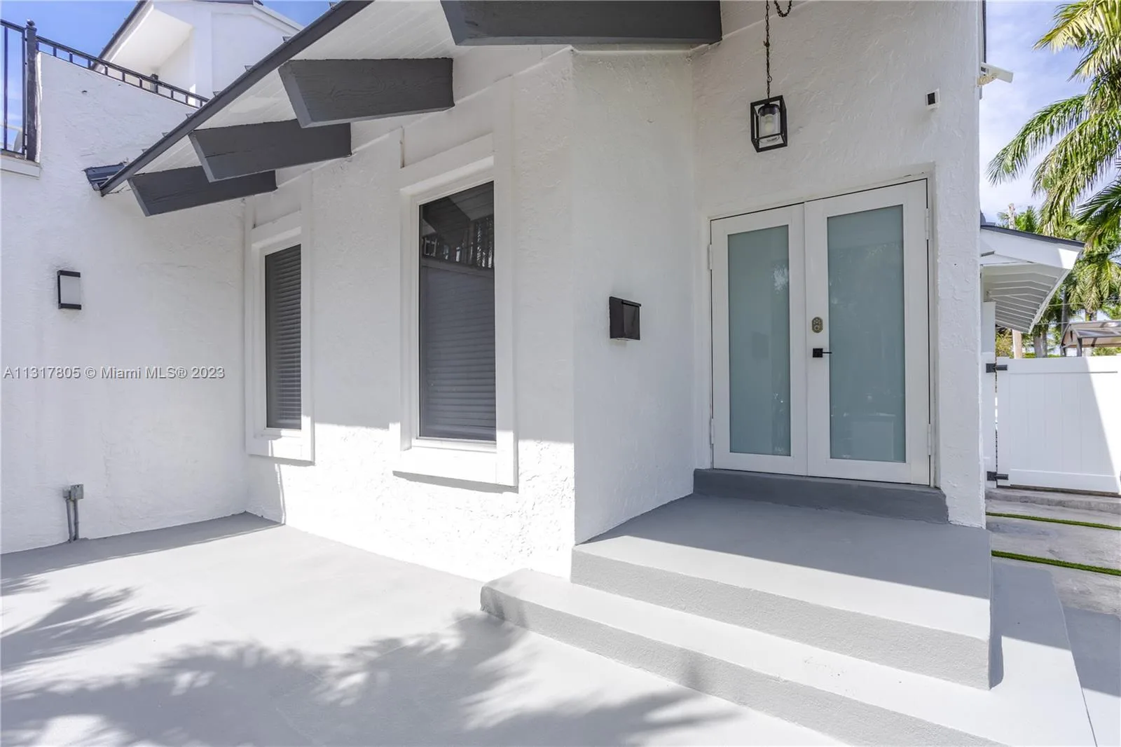 1109 Hollywood Blvd, Hollywood, FL 33019 photo 6